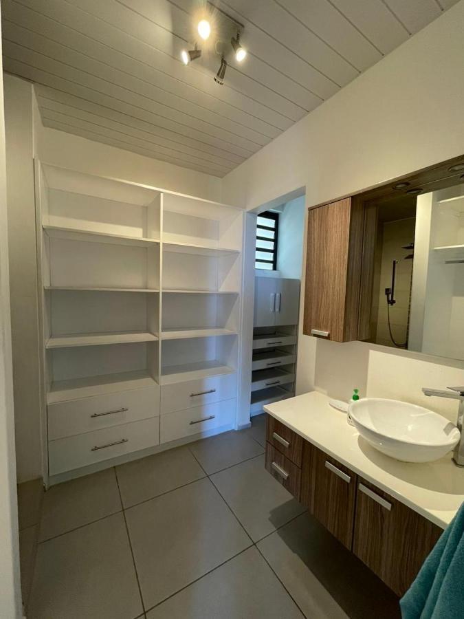 Luxury Beach House With Spectacular Sea View And Pool Trou aux Biches Buitenkant foto